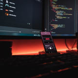 10 Wege, wie Designer die Zusammenarbeit mit Softwareentwicklern verbessern können