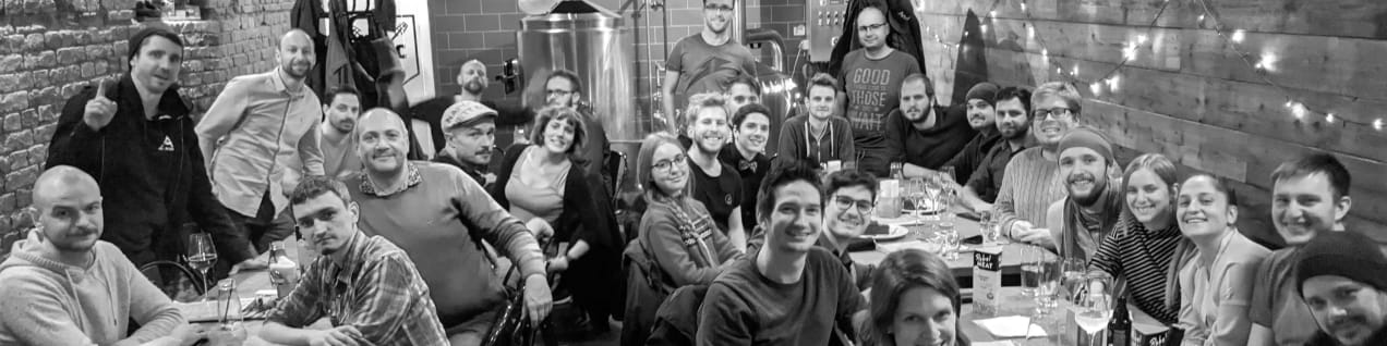 Arbeitsplatz Bild Ovos Media GmbH